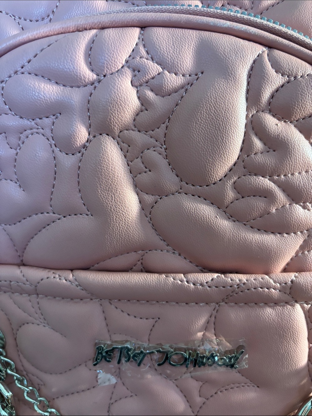 Betsey Johnson blush pink backpack with heart chain - Picture 5 of 5